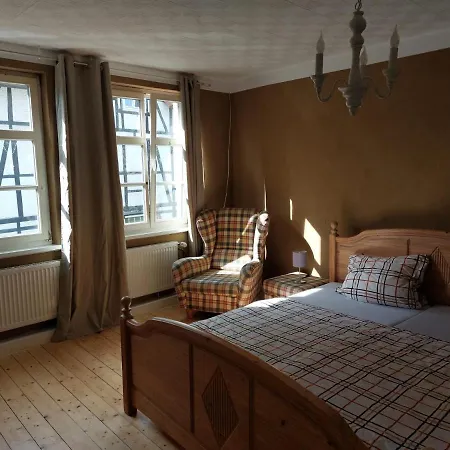 Dornroeschen 아파트 *