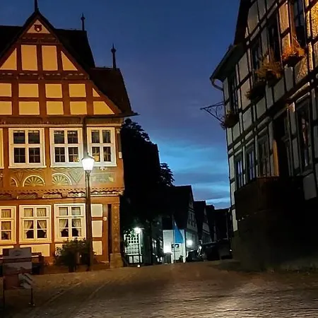 Dornroeschen *